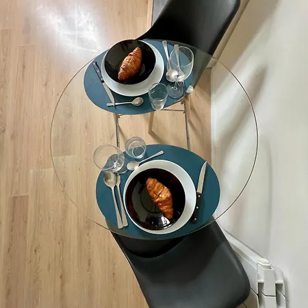 Apartamento Vienne - Spacieux Et Confortable En Plein Centre Châtellerault