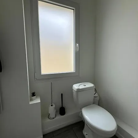 Vienne - Spacieux Et Confortable En Plein Centre Châtellerault