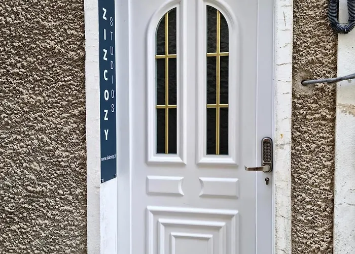 Vienne - Spacieux Et Confortable En Plein Centre Apartamento